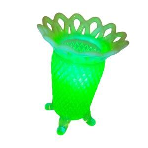 Green Uranium Diamond Point Opalescent Open Lace Rim Footed VASE Flower